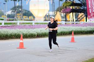 BIB: 
                            <button type="button" onclick="openModal(27854694)" class="btn btn-primary btn-sm float-right btn-popup" data-toggle="modal" data-target=".modal-high-quality">
                        <i class="fas fa-shopping-cart"></i> Add to Cart
                    </button>
                                            <button type="button" onclick="isThisMe(27854694, true)" class="btn btn-success btn-sm float-right btn-popup btn-isme hidden" data-toggle="tooltip" data-placement="bottom" title="นี่คือรูปของคุณใช่ไหม คลิกที่นี่เพื่อเอาเข้าอัลบั้ม">
                        <i class="fas fa-plus"></i> Add to album
                    </button>
                    <button type="button" onclick="isThisMe(27854694, false)" class="btn btn-warning btn-sm float-right btn-popup btn-isnotme hidden">
                        <i class="fas fa-ban"></i> Remove from album
                    </button>